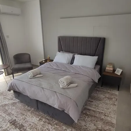 Brand New Extra Large Long Iskele Apartamento