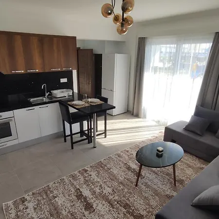 Brand New Extra Large Long Iskele Apartment